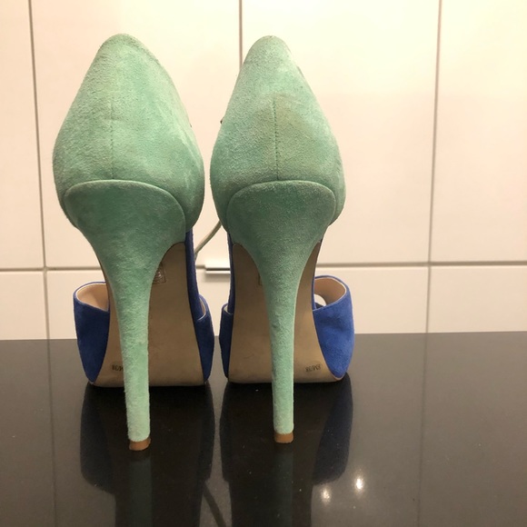 BCBG high heels - Picture 4 of 4